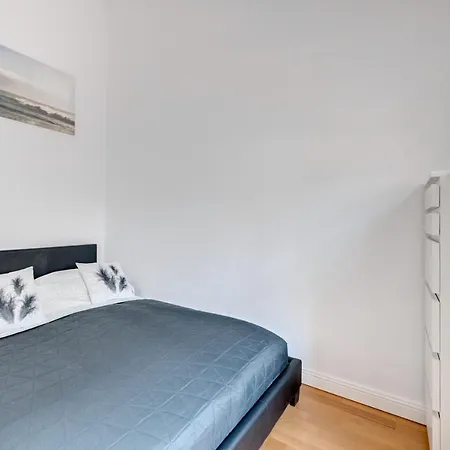 Apartamento 3 City - Rhino *